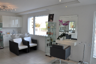 média: photos/photo-saloncoiffurechristian.jpg